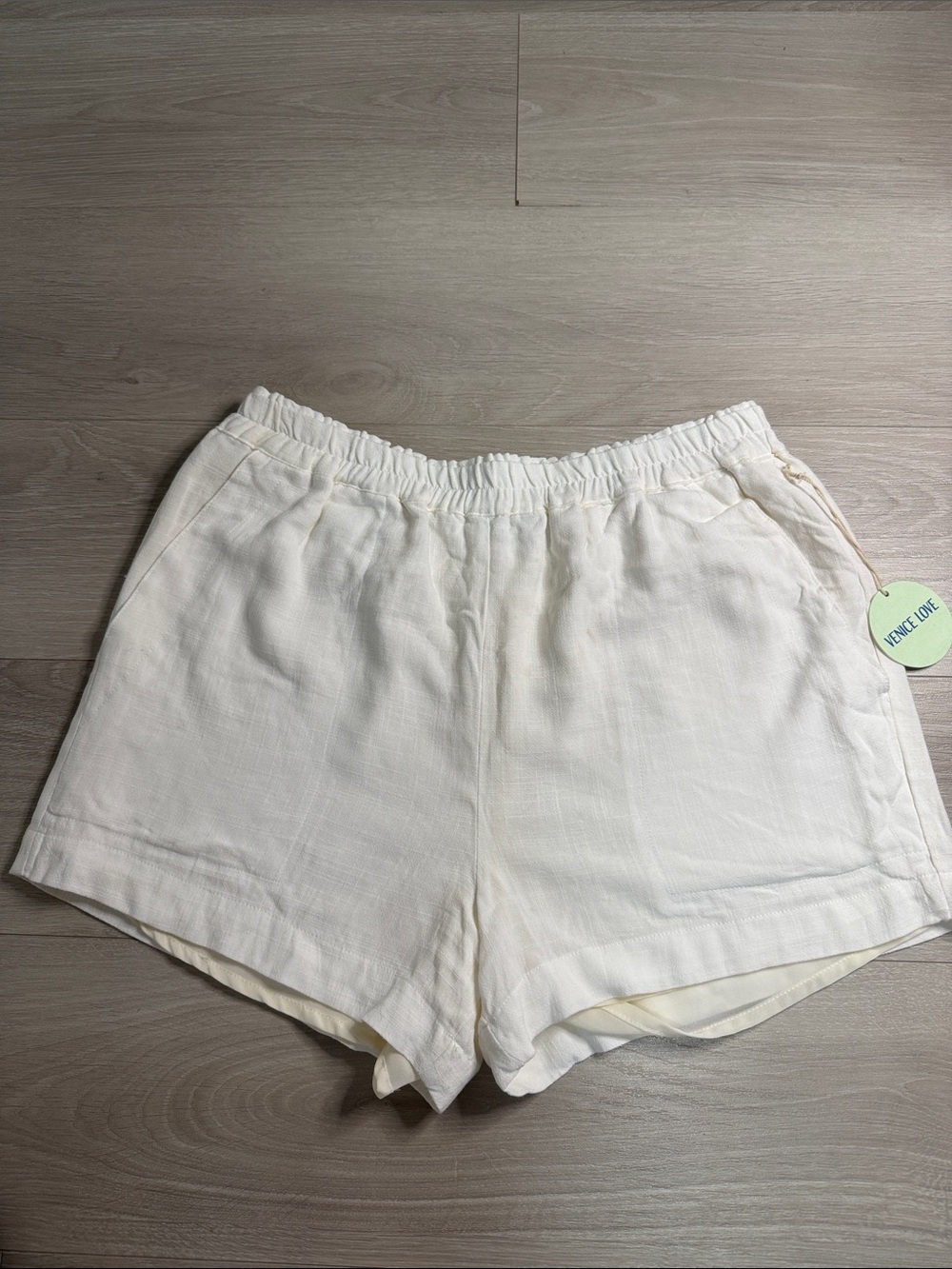 NWT Cream Linen-Blend Elastic Waist Shorts
